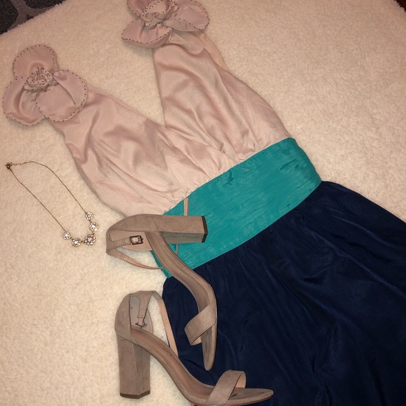 Classy Formal Dress - Picture 1 of 6